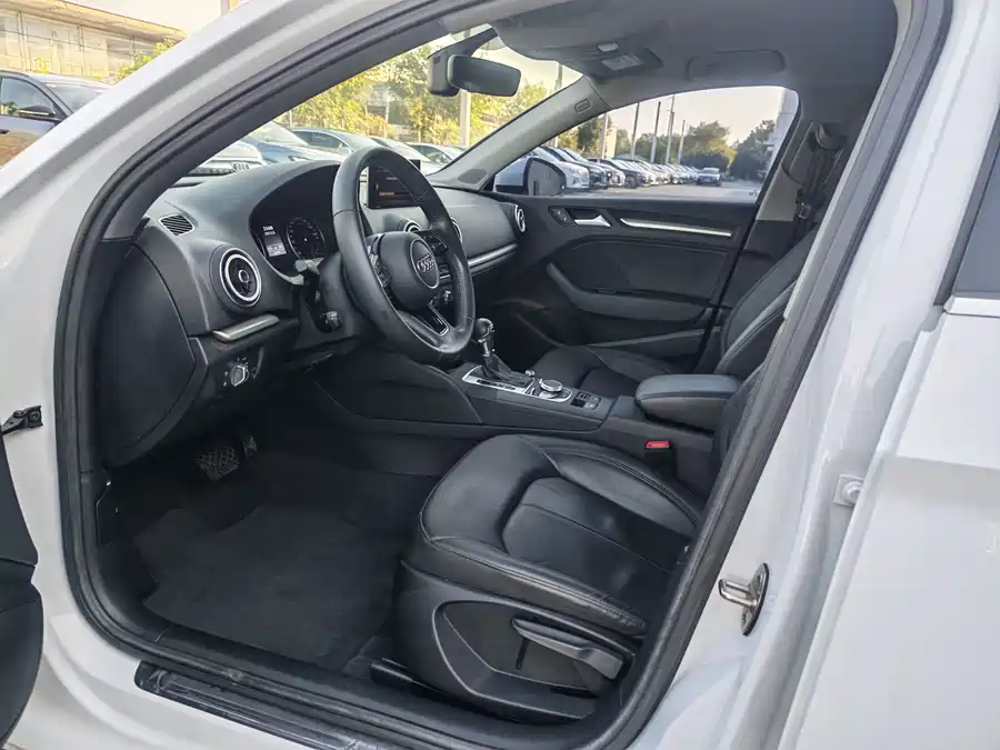 Used Audi A3 2020 Limousine 35 TFSI Enterprising National V