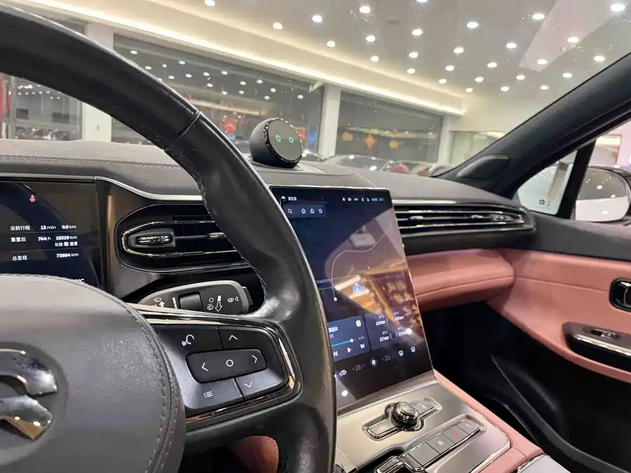 900x675_0_q87_c42_autohomecar__ChxpVWkZOGqAElFoAAXehCSUWz8953.jpg.webp Used NIO EC6 2020 430KM Sports Edition