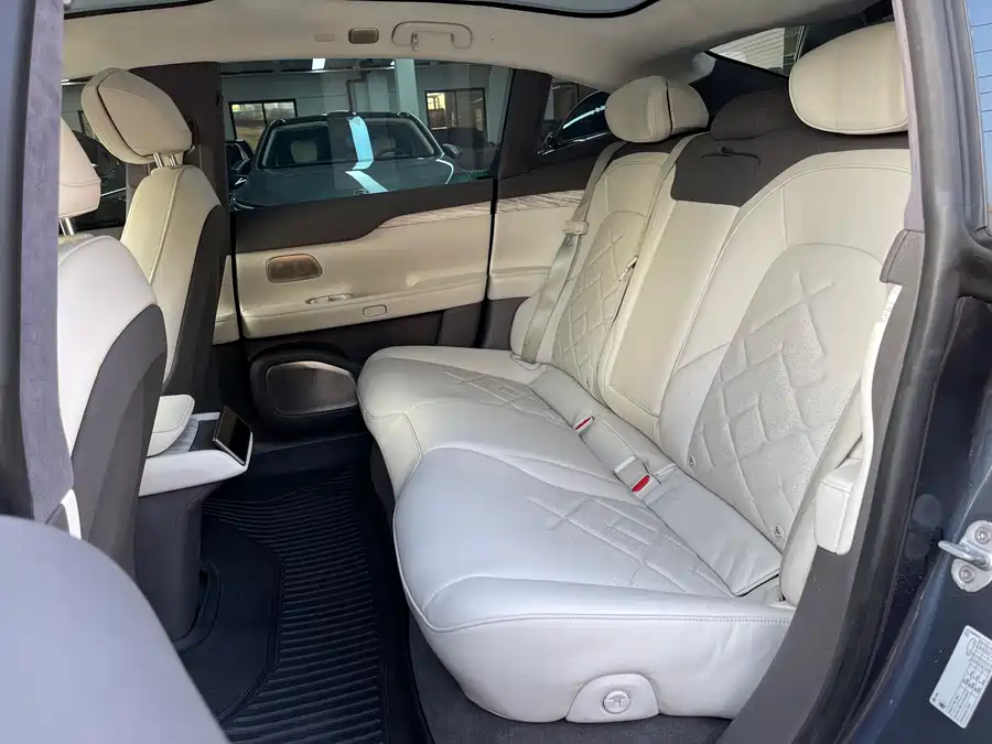 Used NIO ET7 2022 model 100kWh first edition