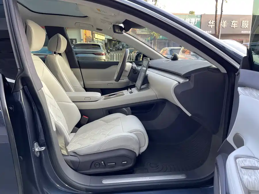 Used NIO ET7 2022 model 100kWh first edition