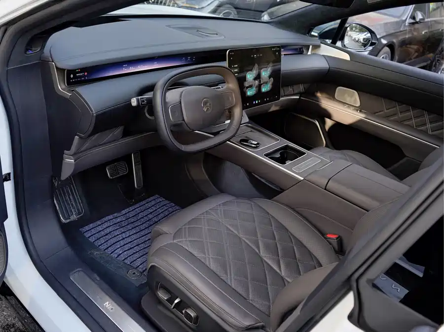 900x675_0_q87_c42_autohomecar__ChxpVWk_84-ALlapAAg5eHLLHqc773.jpg.webp Used NIO ET9 2025 model 102kWh