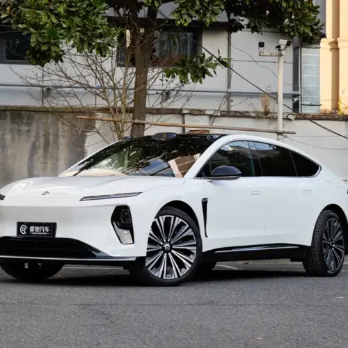 900x675_0_q87_c42_autohomecar__ChxpVWk_84iAaBRoAArsLTSoNzA361.jpg.webp Used NIO ET9 2025 model 102kWh