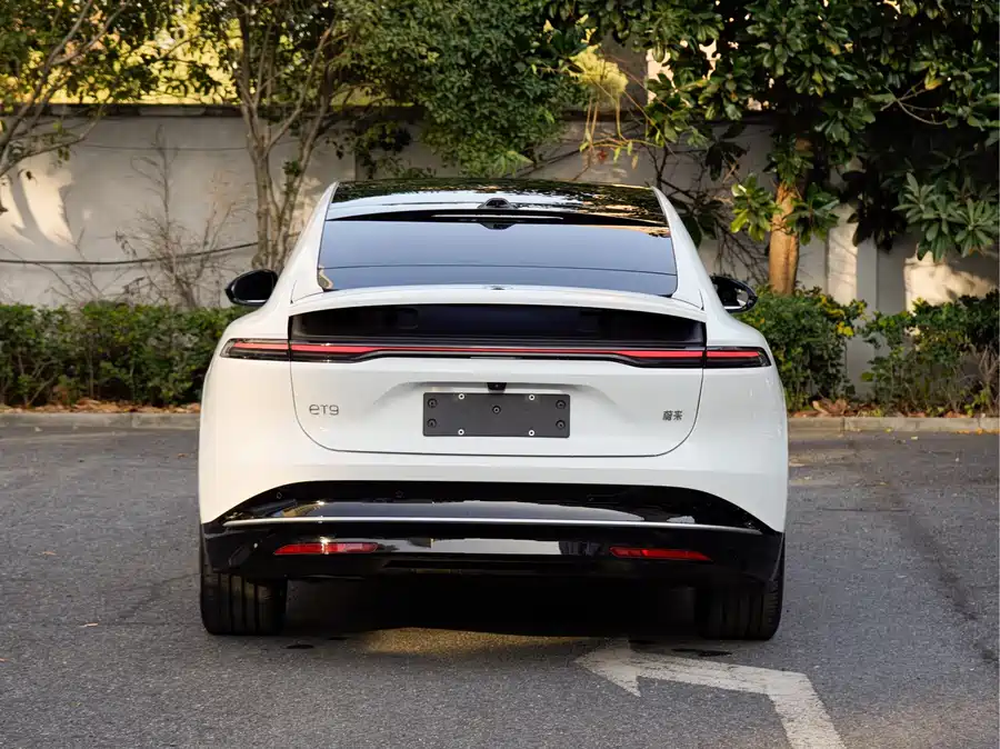 900x675_0_q87_c42_autohomecar__ChxpVWk_84uAR9t9AApTKEjzYtA248.jpg.webp Used NIO ET9 2025 model 102kWh