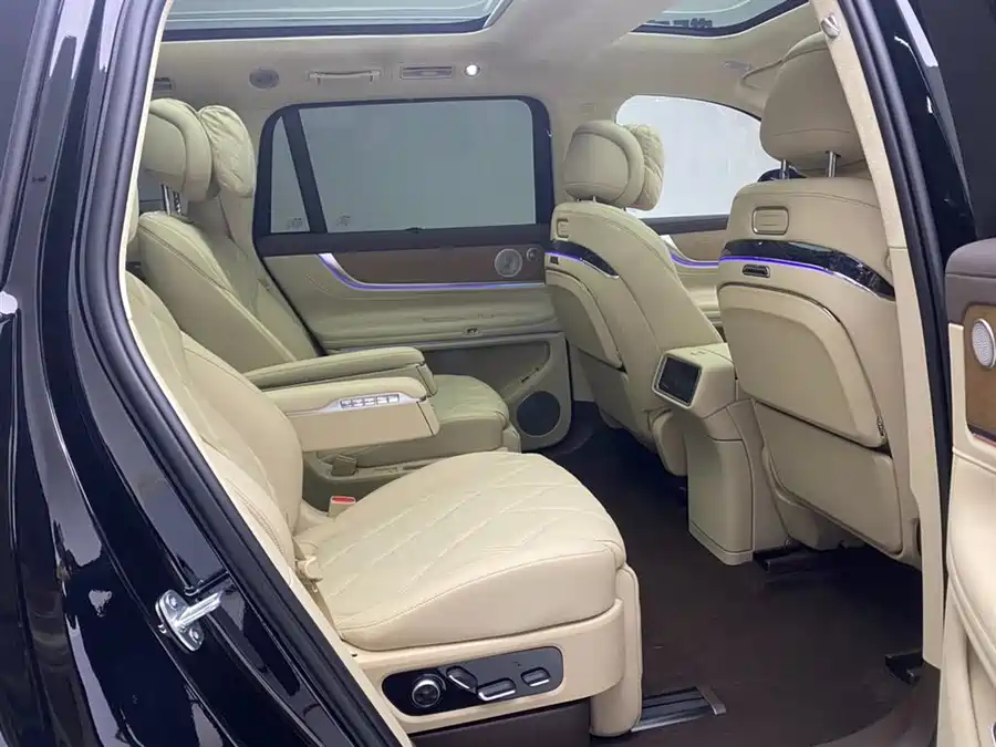 900x675_0_q87_c42_autohomecar__ChxpVWk_hJiAAP7yAAHJtESNOmQ769.jpg.webp Used AITO M9 2025 extended range Max version 52kWh 6-seater version