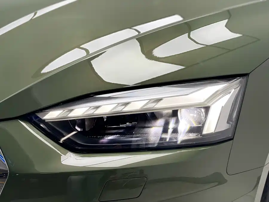 900x675_0_q87_c42_autohomecar__ChxpVWkadYCAGLU7AAZ_24iFHi4613.jpg.webp Used Audi A5 (Imported) 2024 Sportback 40 TFSI Fashionable and Dynamic