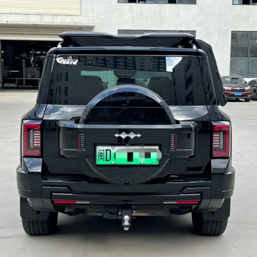 900x675_0_q87_c42_autohomecar__ChxpVWkazICAKBAIAAkCBjwe3P0904.jpg.webp Used BYD Leopard 8 2025 Zhiyong flagship version 7 seats