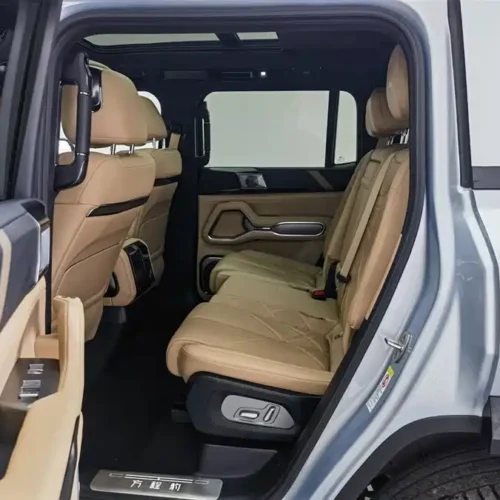 Used BYD Leopard 8 2025 Zhiyong flagship version 7 seats