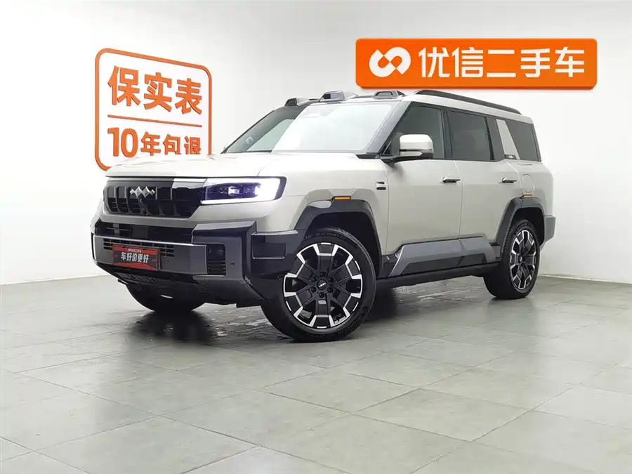 Used BYD Leopard 8 2025 Zhiyong flagship version 7 seats