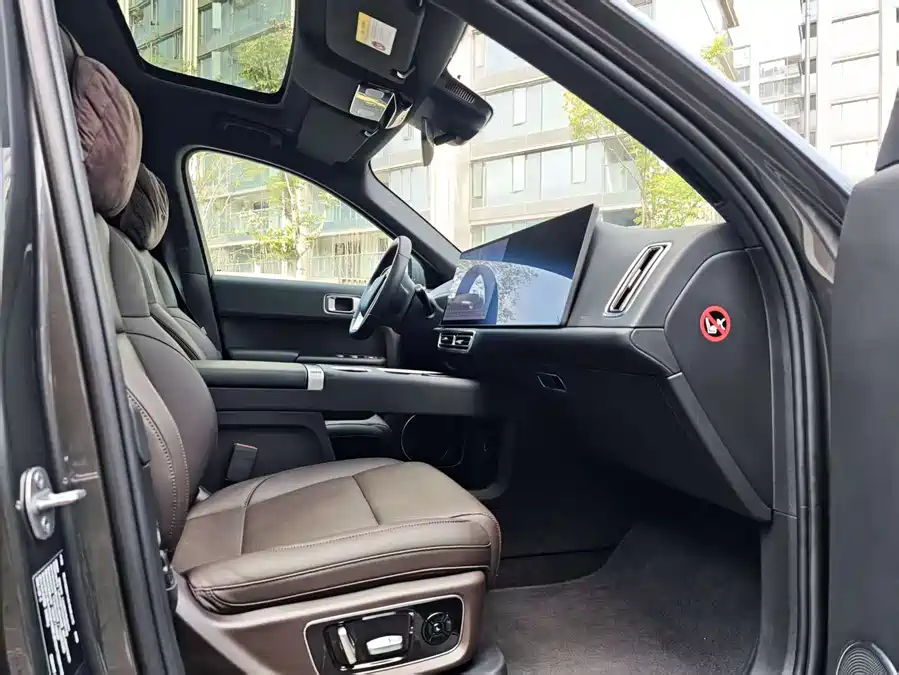 Used Li Auto L8 2023 Pro