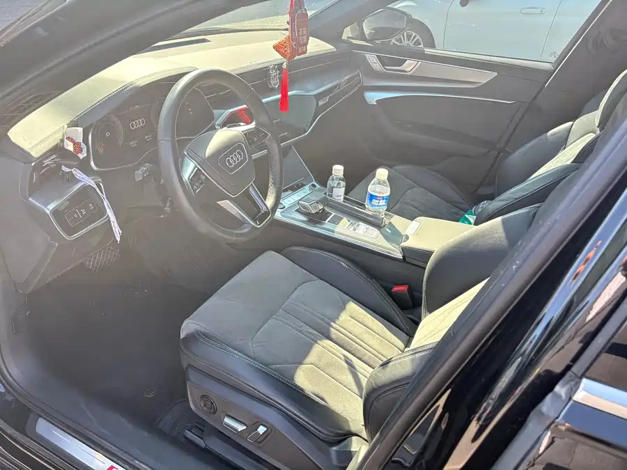 900x675_0_q87_c42_autohomecar__ChxpVWkf-DGAF9v-AAjg-DoqXAo333.jpg.webp Used Audi A6L 2024 45 TFSI Premium Dynamic Model