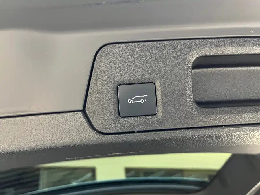 900x675_0_q87_c42_autohomecar__ChxpVWkhODyADdG0AAr33fGqG1o309.jpg.webp Used NIO ES8 2020 450KM seven-seater version