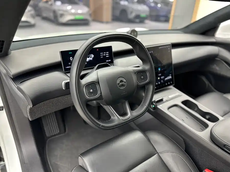 Used NIO ET5T 2023 model 100kWh Touring