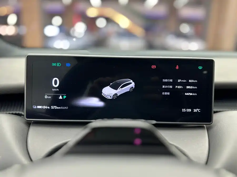 Used NIO ET5T 2023 model 100kWh Touring