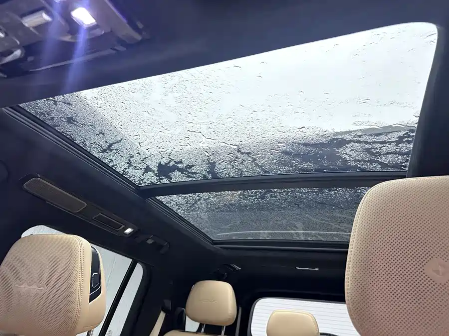 Used BYD Leopard 8 2025 Zhiyong flagship version 7 seats