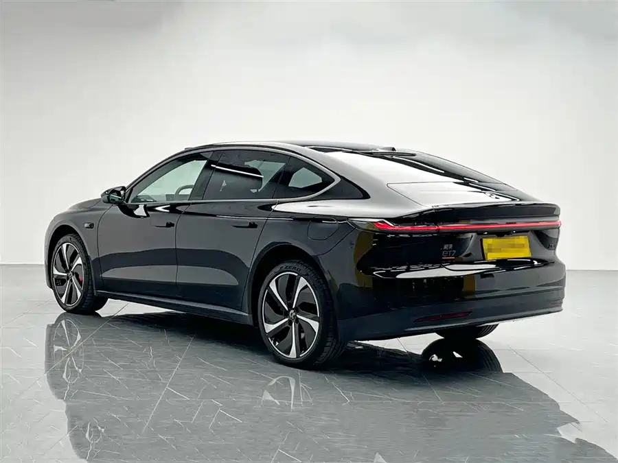 900x675_0_q87_c42_autohomecar__ChxpVWkoD72Ae38gAAGM2hqkxiU982.jpg.webp Used NIO ET7 2022 model 100kWh first edition