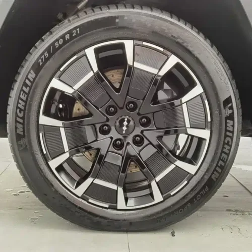 900x675_0_q87_c42_autohomecar__ChxpVWkoZdGAKFbzAAIgncXarYk061.jpg.webp Used BYD Leopard 8 2025 Zhiyong flagship version 7 seats