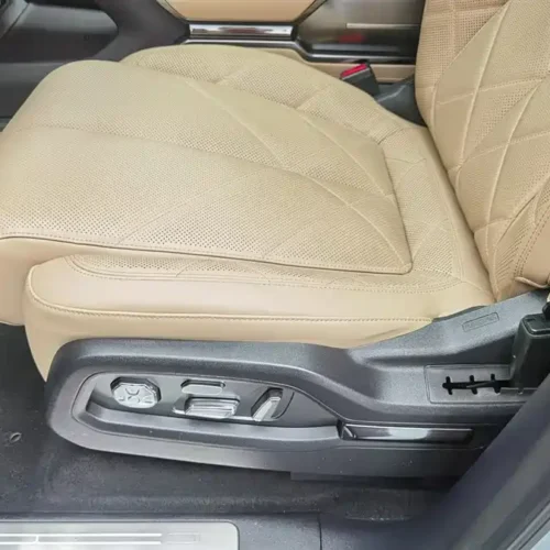 900x675_0_q87_c42_autohomecar__ChxpVWkoZdWAOglPAAIdoxXDzMc156.jpg.webp Used BYD Leopard 8 2025 Zhiyong flagship version 7 seats