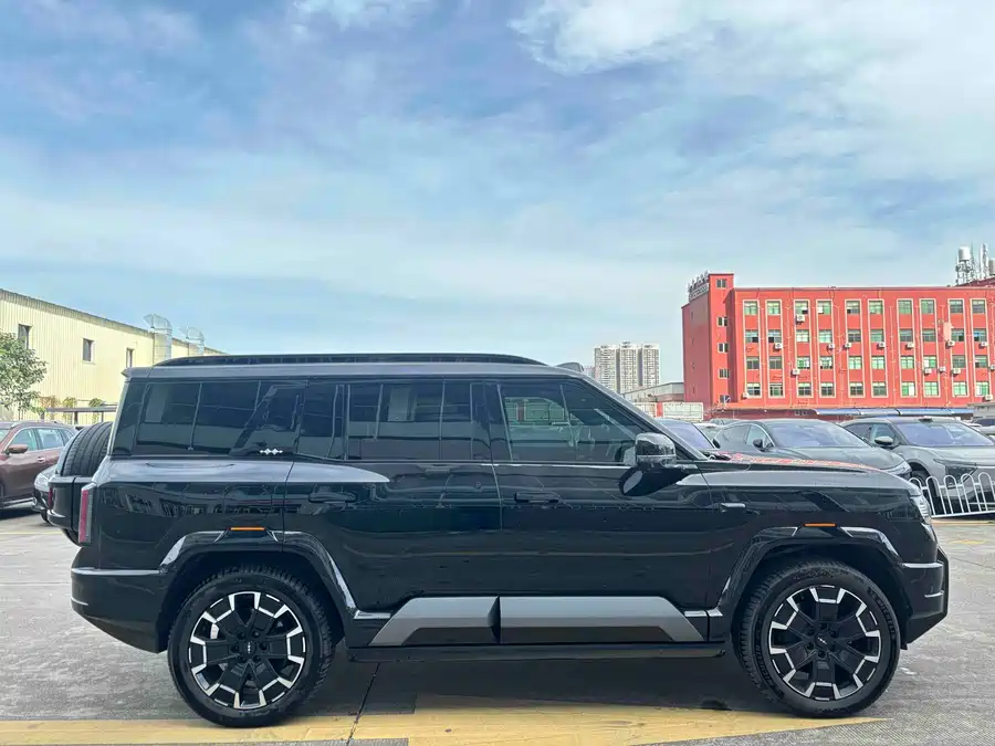 Used BYD Leopard 8 2025 Zhiyong flagship version 7 seats