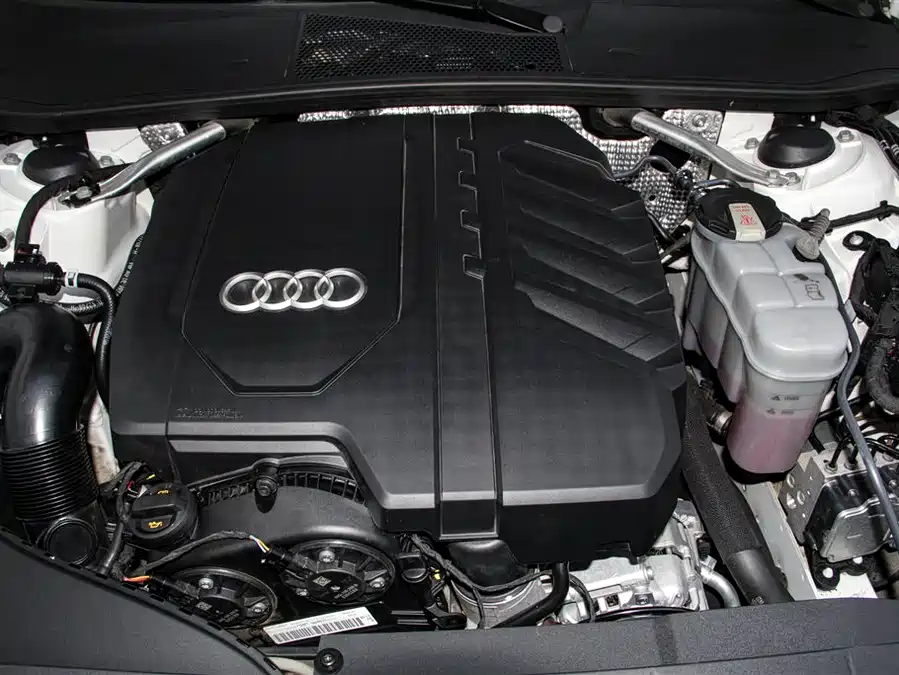 900x675_0_q87_c42_autohomecar__ChxpVWkpWzaAdkSaAAInioi0g2Y159.jpg.webp Used Audi A7 2023 45 TFSI Premium Selection