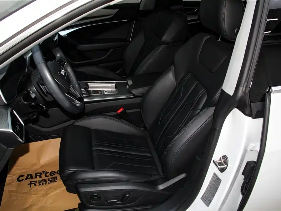 900x675_0_q87_c42_autohomecar__ChxpVWkpWzeAf4i6AAGVQmiWeqU588.jpg.webp Used Audi A7 2023 45 TFSI Premium Selection