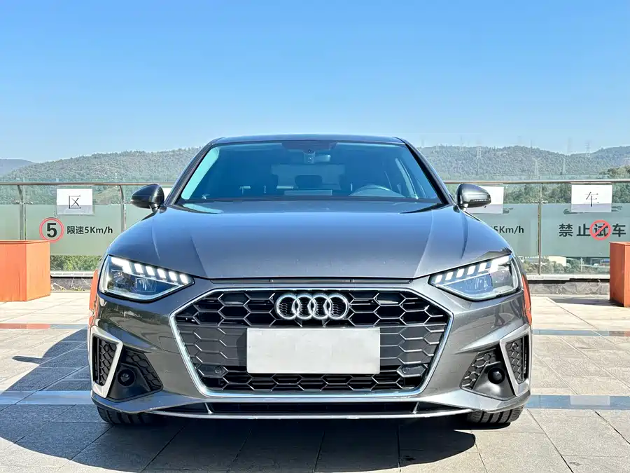 Used Audi A4L 2022 40 TFSI Fashionable and Dynamic