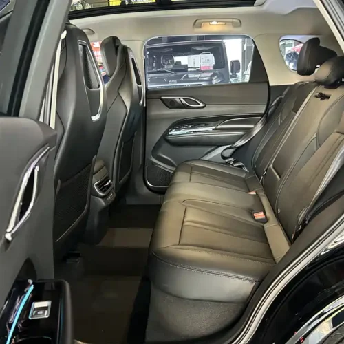 900x675_0_q87_c42_autohomecar__ChxpVWkruiqADeoQAAnzyeZSCPM240.jpg.webp Used Hongqi HS3 PHEV 2024 115km Jinwei Edition
