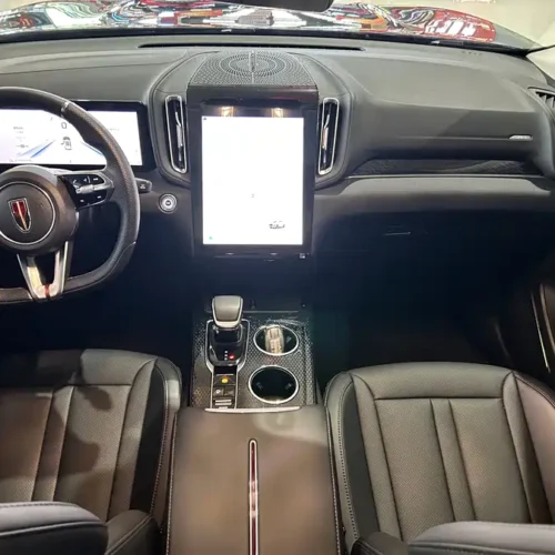 900x675_0_q87_c42_autohomecar__ChxpVWkruiuAPzftAAoAk5AvvbQ782.jpg.webp Used Hongqi HS3 PHEV 2024 115km Jinwei Edition