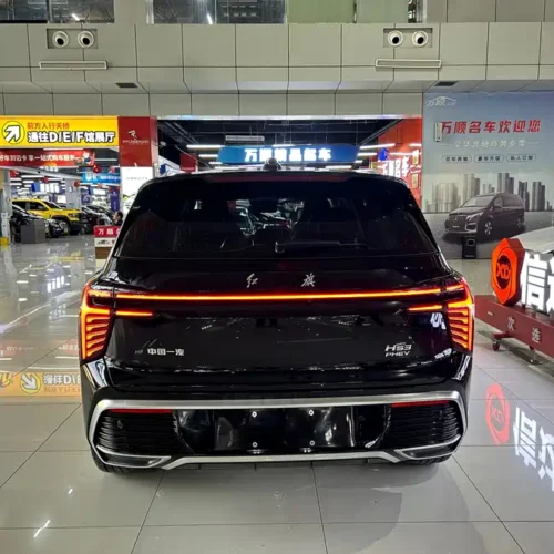 900x675_0_q87_c42_autohomecar__ChxpVWkruiyAQNn6AAo3dJVgndI627.jpg.webp Used Hongqi HS3 PHEV 2024 115km Jinwei Edition