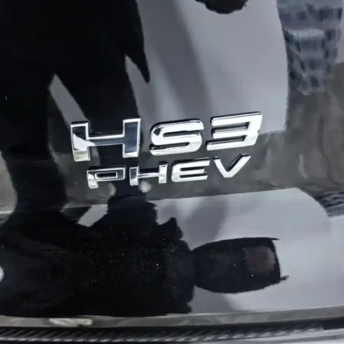 900x675_0_q87_c42_autohomecar__ChxpVWks49uAFrJdAAKlOXdh4cs339.jpg.webp Used Hongqi HS3 PHEV 2024 115km Jinwei Edition