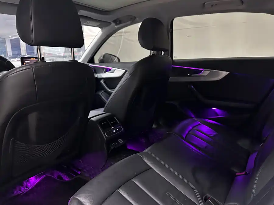 Used Audi A4L 2019 45 TFSI quattro personalized sports version National V