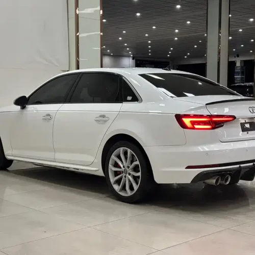 Used Audi A4L 2019 45 TFSI quattro personalized sports version National V