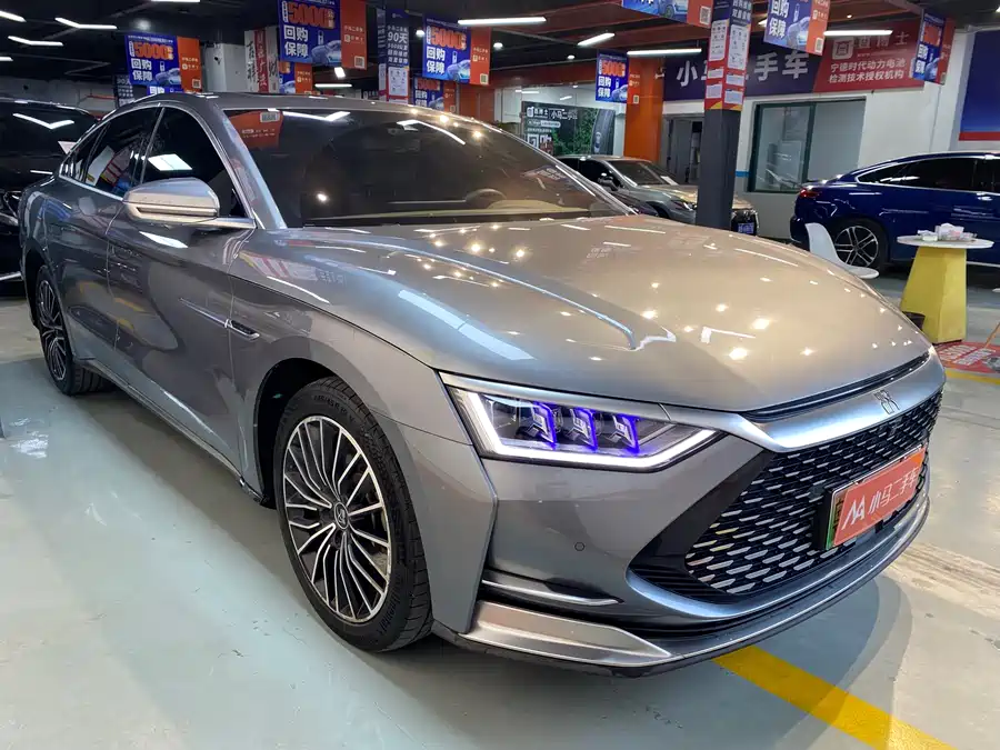 900x675_0_q87_c42_autohomecar__ChxpVWktYMOAccKQAAoHfQ7Mz6I324.jpg.webp Used BYD Han 2020 DM four-wheel drive performance version luxury model