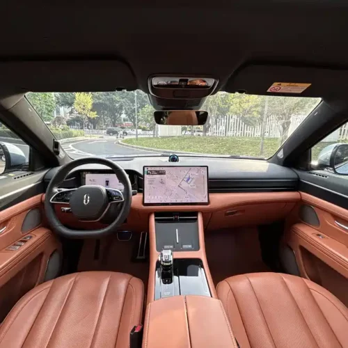 900x675_0_q87_c42_autohomecar__ChxpVWktk9-AQ3vyAAjHVFgR9hk885.jpg.webp Used HUAWEI AITO M7 2024 1.5T Intelligent Driving Four-wheel Drive Ultra Version 6 Seats