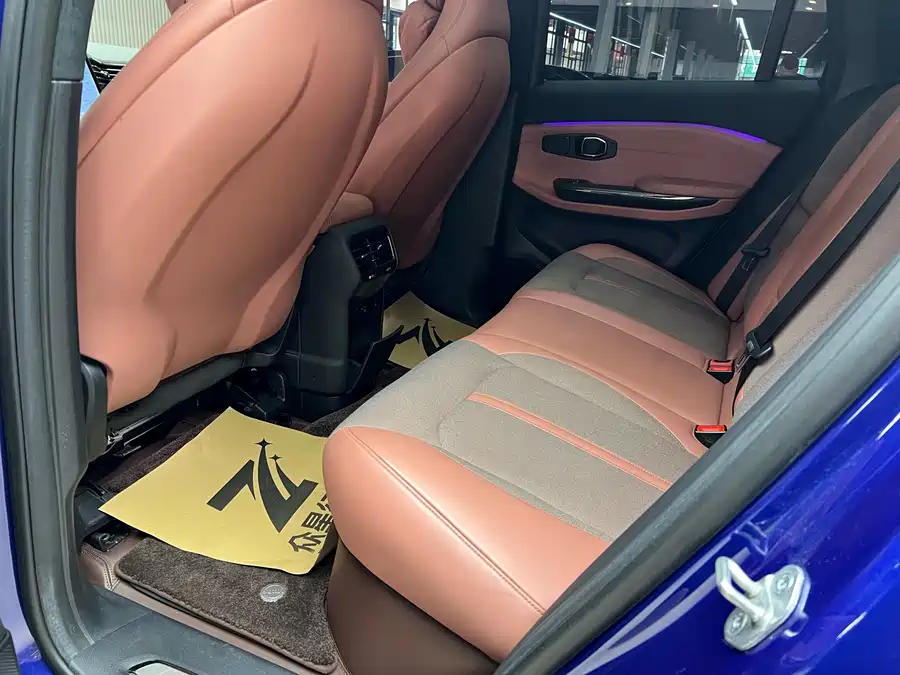 900x675_0_q87_c42_autohomecar__ChxpVWkvmOOAJNHAAAjmsjaj2G0359.jpg.webp Used NIO EC6 2020 605KM Sports Edition