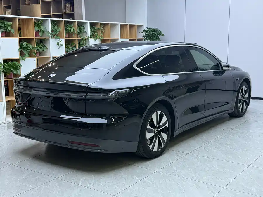 Used NIO ET7 2022 model 75kWh