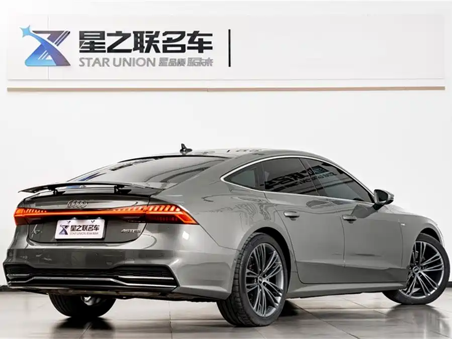 900x675_0_q87_c42_autohomecar__ChxpVWkxHOiATwASAAFKR83etm4559.jpg.webp Used Audi A7 2023 45 TFSI Premium Selection