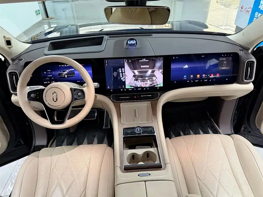 900x675_0_q87_c42_autohomecar__ChxpVWkxXXaAM6UNAAJyDkxVTo4883.jpg.webp Used AITO M9 2024 extended range Ultra version 42kWh 6-seater version