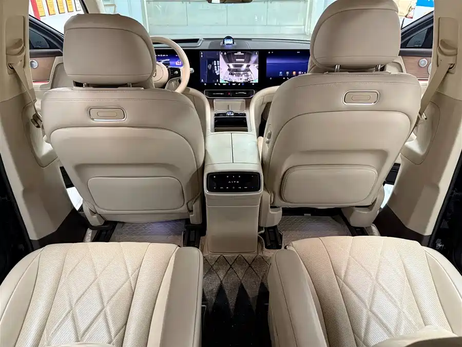 900x675_0_q87_c42_autohomecar__ChxpVWkxXXaAMQ9MAAIyWOQ8F4Y436.jpg.webp Used AITO M9 2024 extended range Ultra version 42kWh 6-seater version