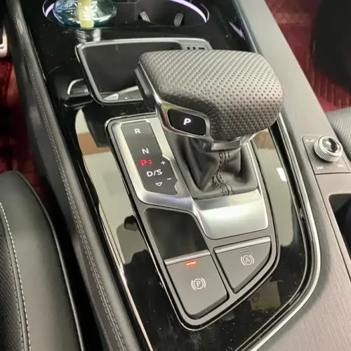 900x675_0_q87_c42_autohomecar__ChxpVWkyQ0CAGSdWAAq6AJfBvYo537.jpg.webp Used Audi A4L 2024 40 TFSI luxury and dynamic model