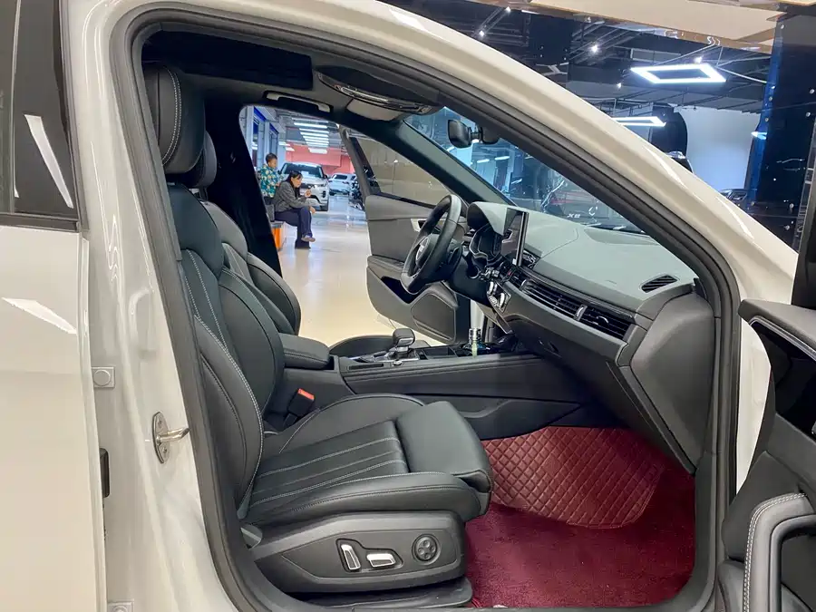 900x675_0_q87_c42_autohomecar__ChxpVWkyQ0eAExcYAAoj-I0l1zw337.jpg.webp Used Audi A4L 2024 40 TFSI luxury and dynamic model