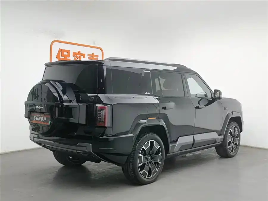 Used BYD Leopard 8 2025 Zhiyong flagship version 7 seats