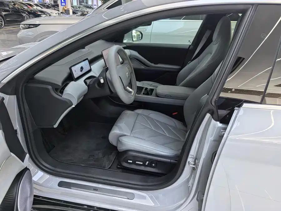 Used NIO ET5T 2025 75kWh Touring