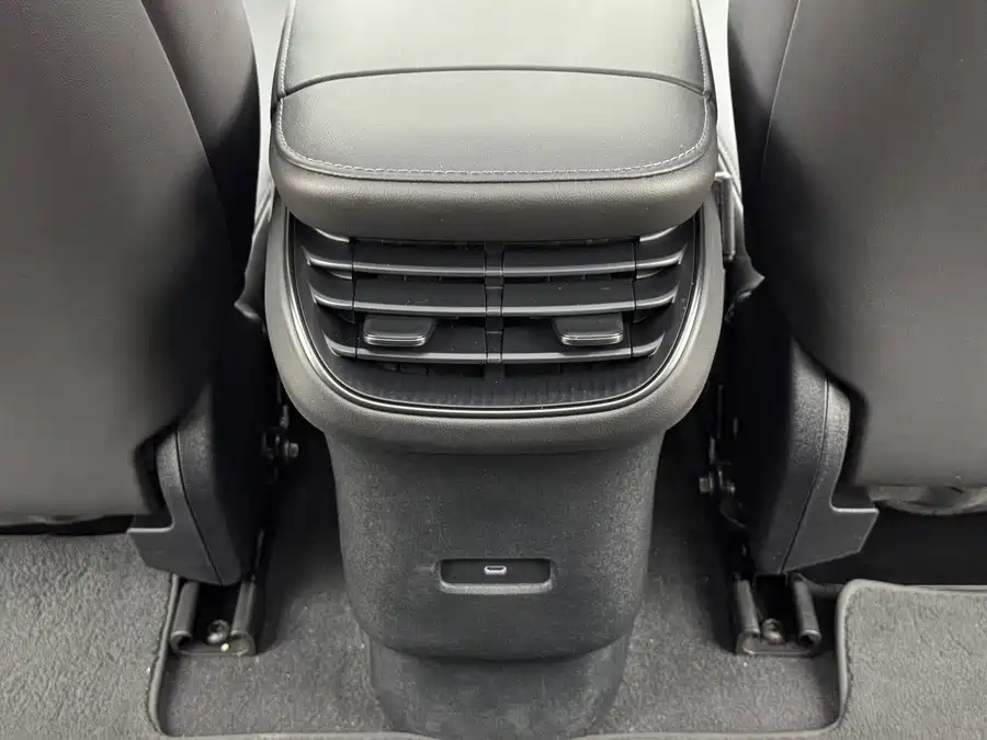 900x675_0_q87_c42_autohomecar__ChxpVWkybS2AXC38AAlQMEDy5do278.jpg.webp Used NIO ET5T 2024 model 75kWh Touring