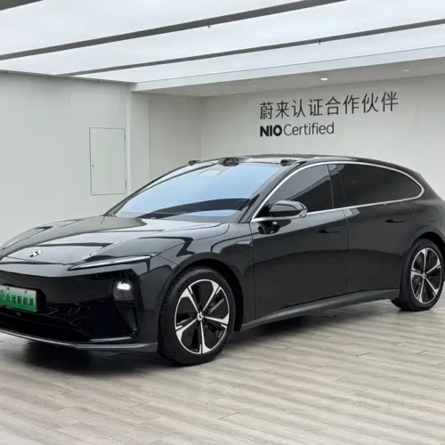 900x675_0_q87_c42_autohomecar__ChxpVWkybSKABKn1AAgrYClBMpA758.jpg.webp Used NIO ET5T 2024 model 75kWh Touring