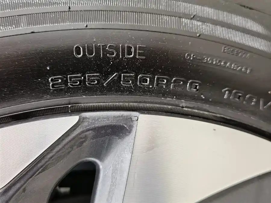 Used NIO ES6 2024 model 75kWh