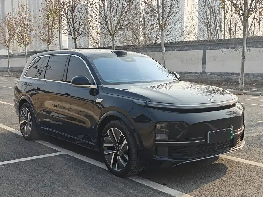 900x675_0_q87_c42_autohomecar__ChxpVWlA9SKAG0xOAAoKrpFq3Rg510.jpg.webp Used Li Auto L9 2024 Ultra
