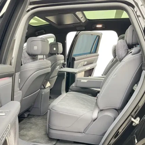 900x675_0_q87_c42_autohomecar__ChxpVWlA_22ATgO-AAoAsqot2M0182.jpg.webp Used NIO ES8 2026 Six-seater Executive Signature Edition