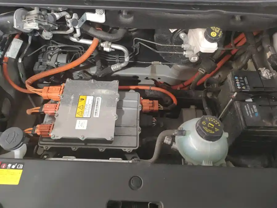900x675_0_q87_c42_autohomecar__ChxpVWlAsJWALRamAAGaMRwYYX4286.jpg.webp Used Wuling Bingo 2023 model 333km Yuexiang model