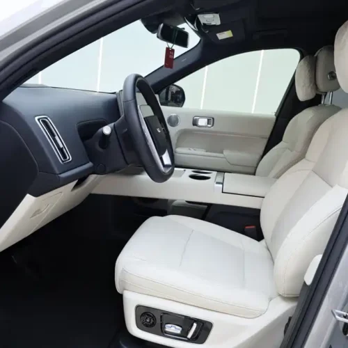 900x675_0_q87_c42_autohomecar__ChxpVWlB5cOAFeEgAAbFY4t7S7k965.jpg.webp Used Li Auto L8 2023 Pro