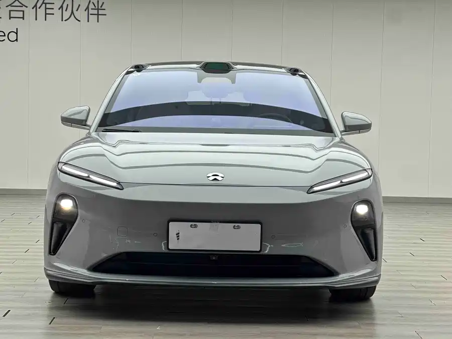 900x675_0_q87_c42_autohomecar__ChxpVWlBEmWAalq5AAbR-B62zP0693.jpg.webp Used NIO ET5T 2024 model 75kWh Touring